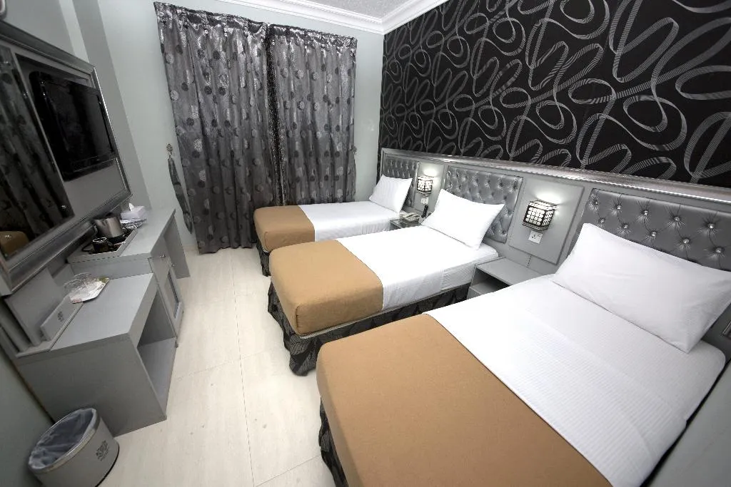 TRIPLE STANDARD Room, White Fort Hotel, Dubai