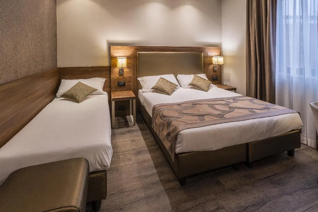 TRIPLE STANDARD Room, Smart Hotel Holiday, Venice