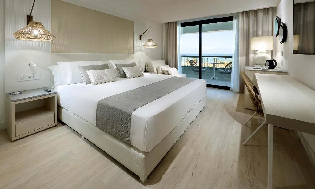 Double or Twin SEA VIEW Room, Grand Palladium Sicilia Resort & Spa, Palermo