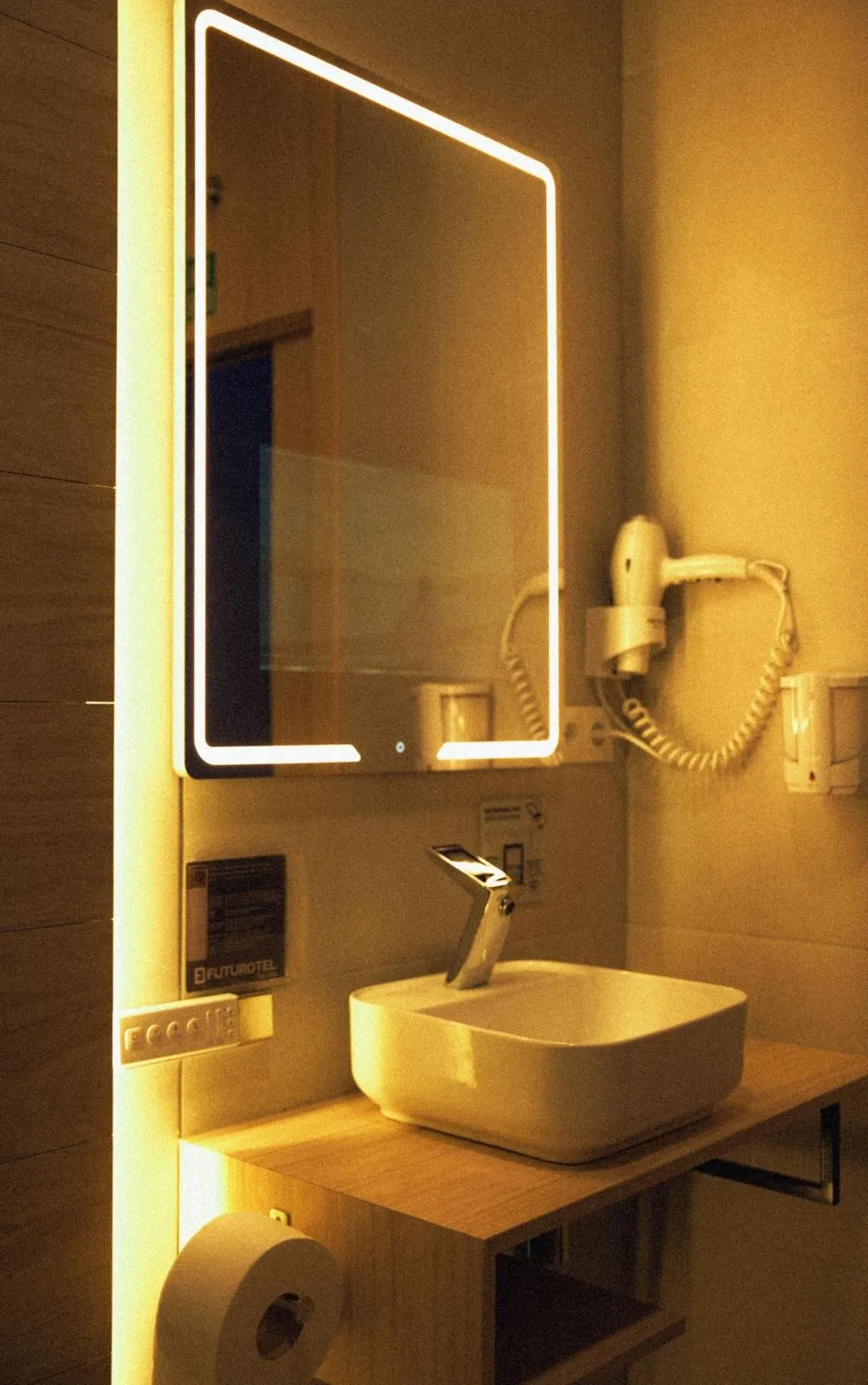 Room, Futurotel Sevilla, Seville
