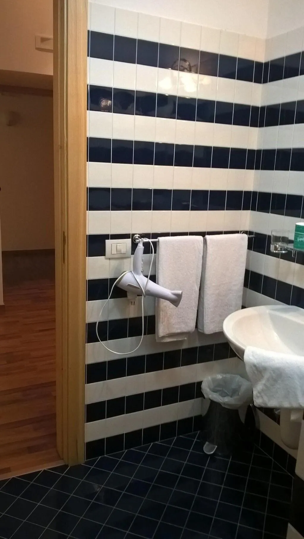 Room, Bellaria Relais, Naples