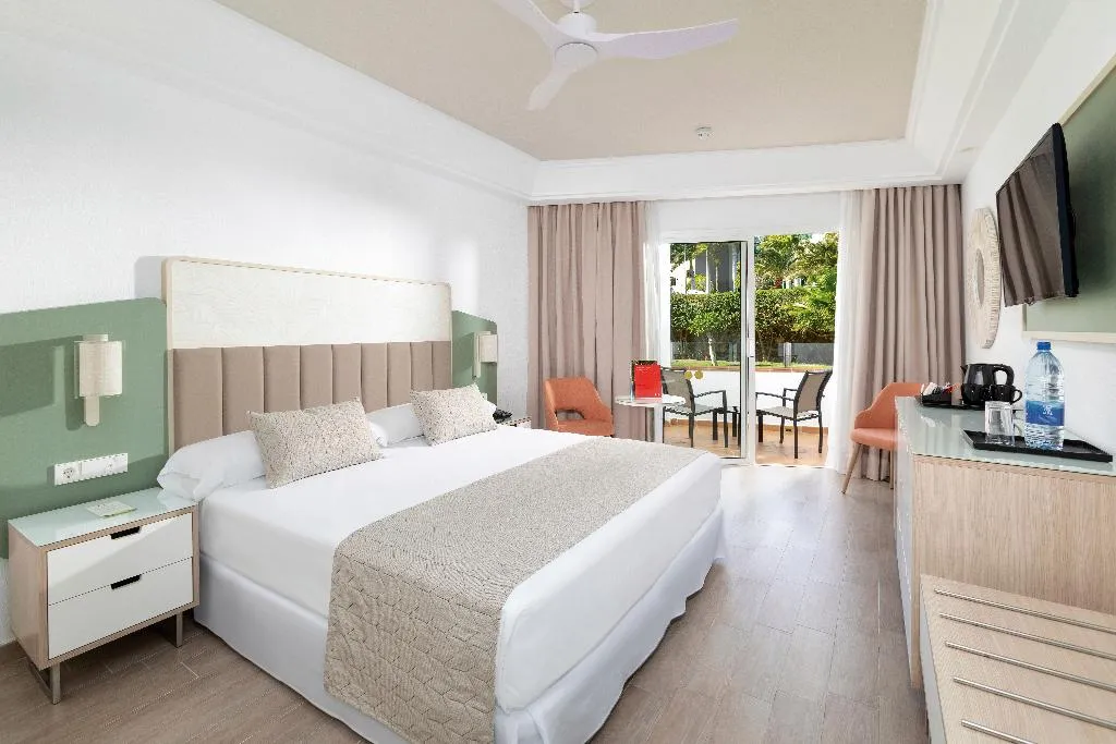 Double or Twin GARDEN VIEW Room, Hotel Riu Gran Canaria - All Inclusive, Gran Canaria