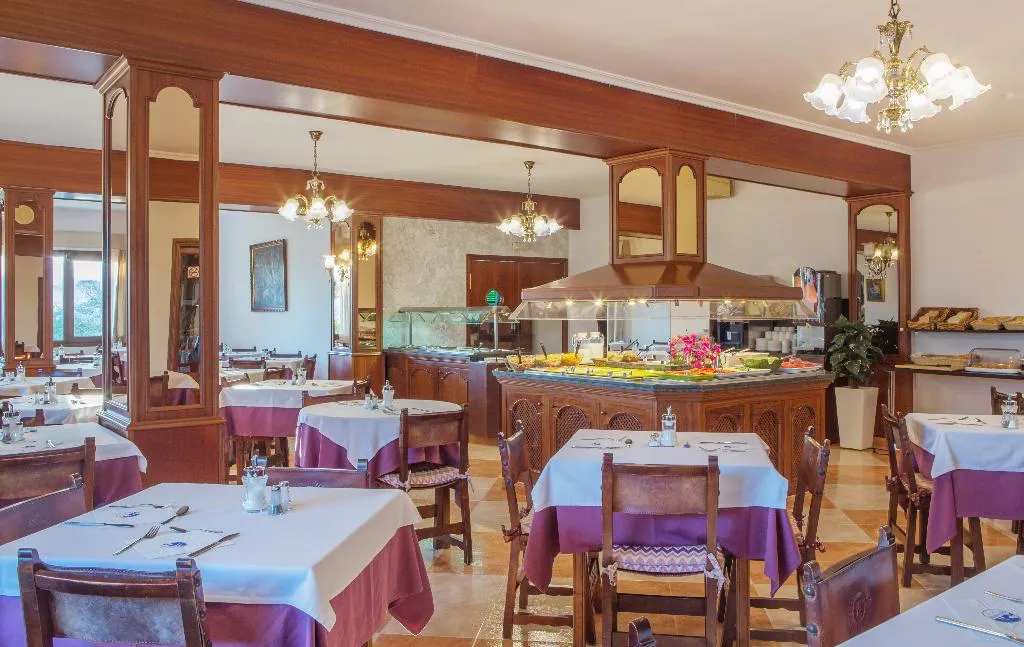 Restaurant, Ses Puntetes, Majorca