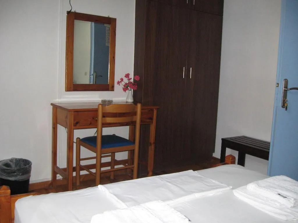 Room, Rent Rooms The Seafront, Crete