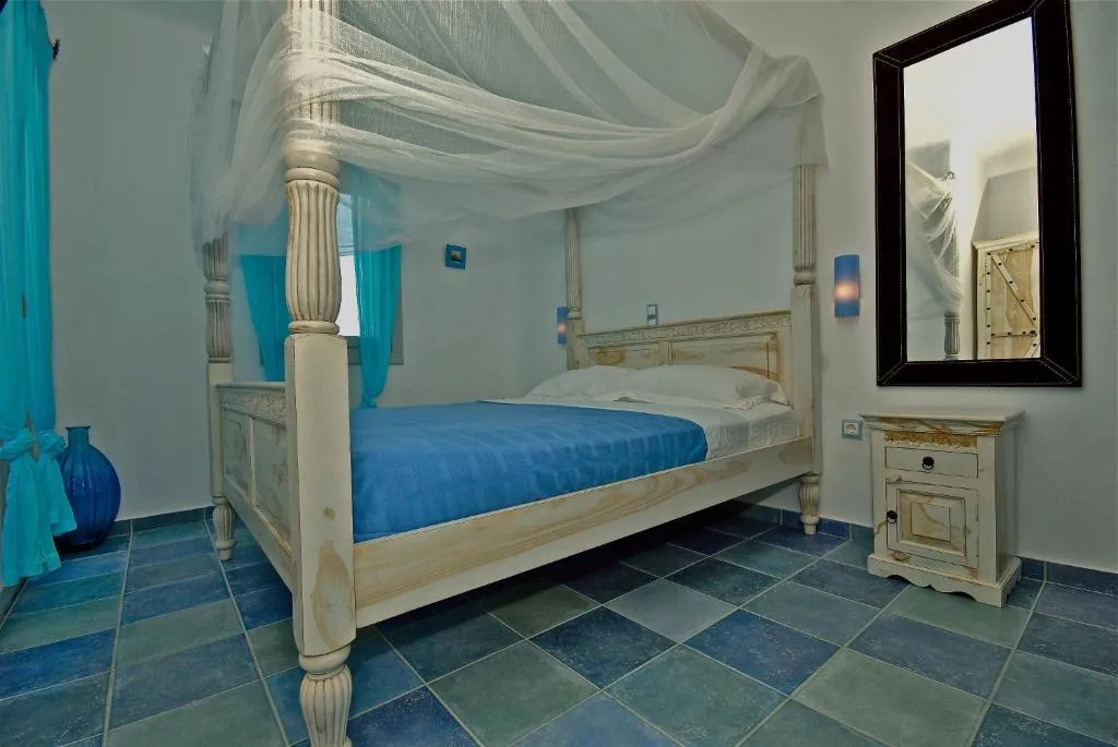 STUDIO ONE BED Room, Ethereal Apartments, Mykonos