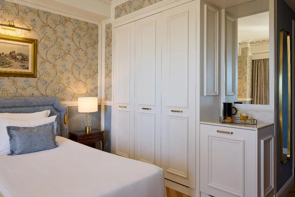 Room ONE BEDROOM WITH VIEWS Room, Mediterranean Palace, Halkidiki