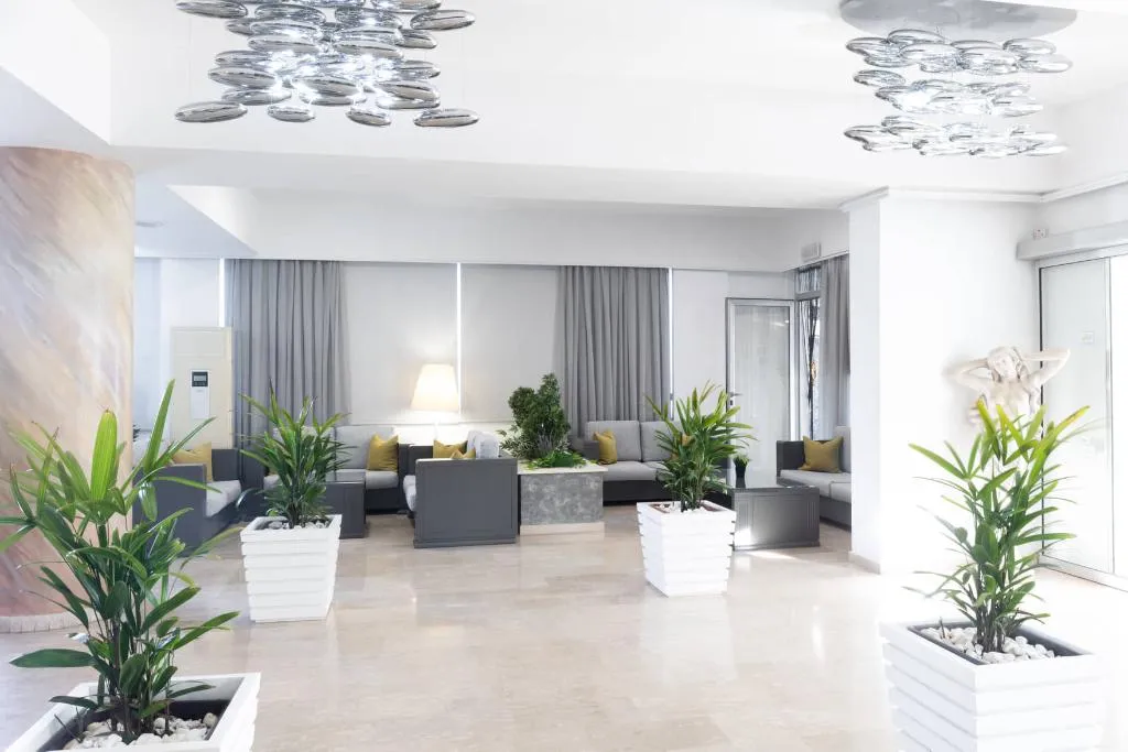 Lobby, Vrissaki Hotel Apartments, Cyprus