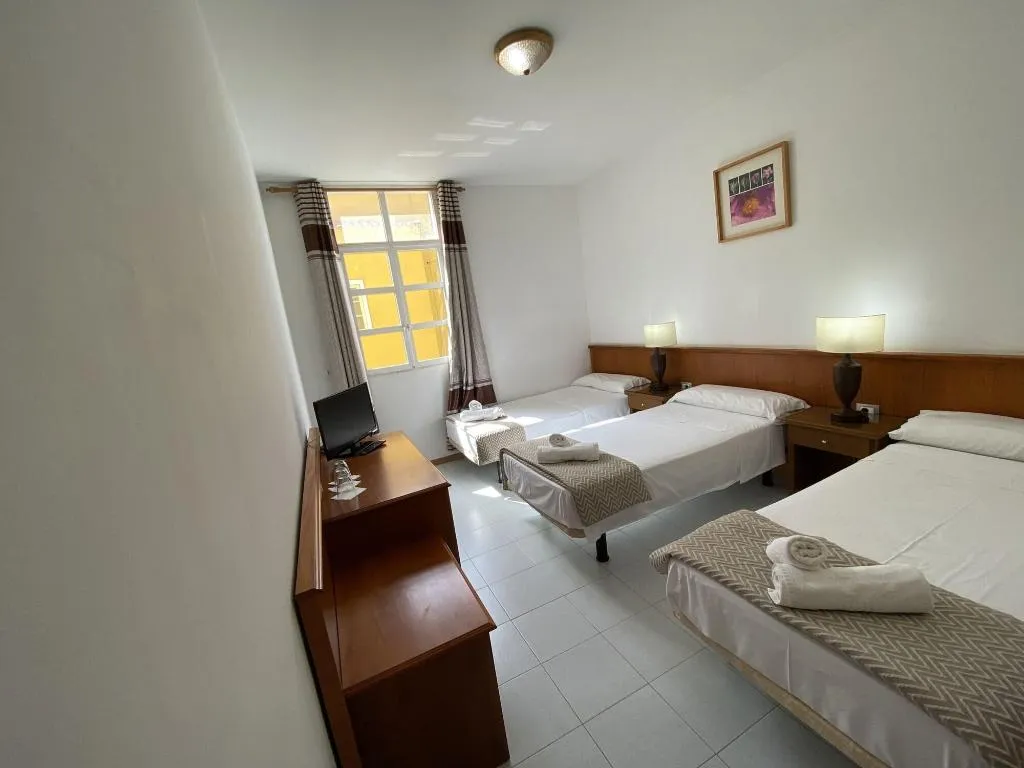 Room, Hotel Pension Cassandra, Tenerife