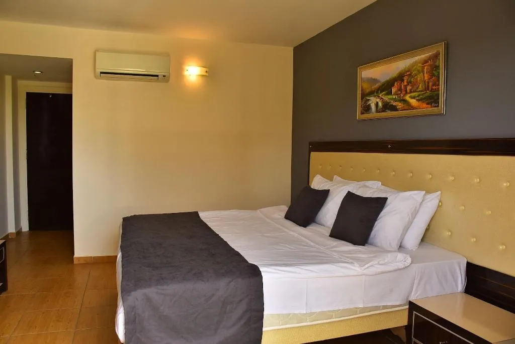 Room, Nora Suit Hotel, Antalya