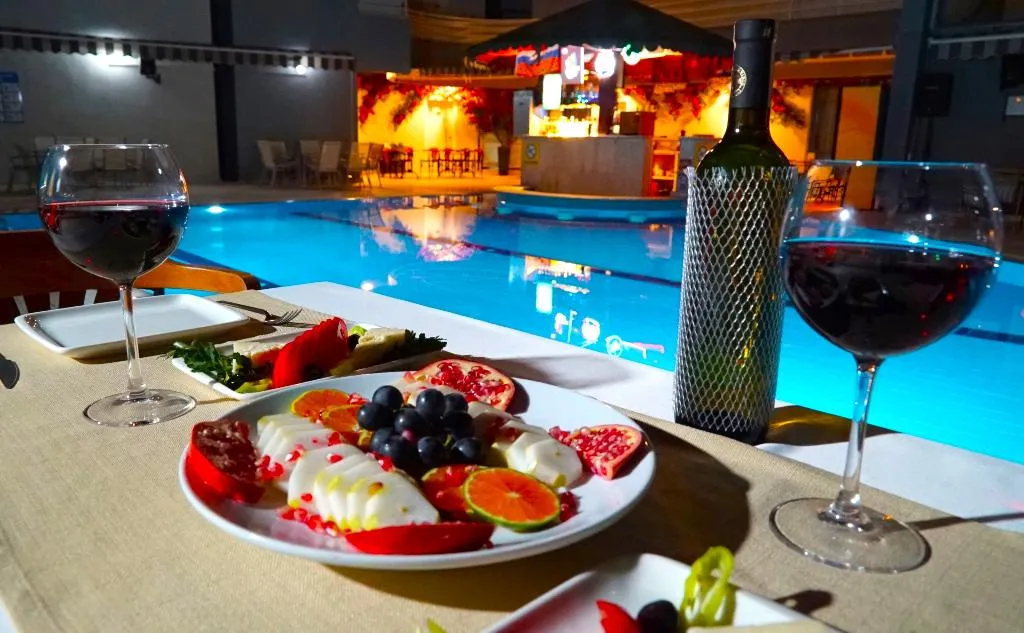 Bar, Happy Apart Hotel, Izmir