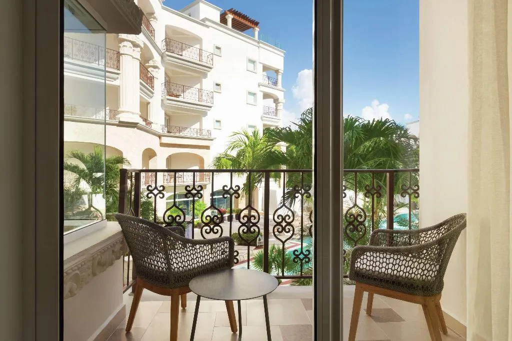 JUNIOR SUITE KING SIZE BED Room, Hyatt Vivid Playa Del Carmen - Adults Only, Playa Del Carmen