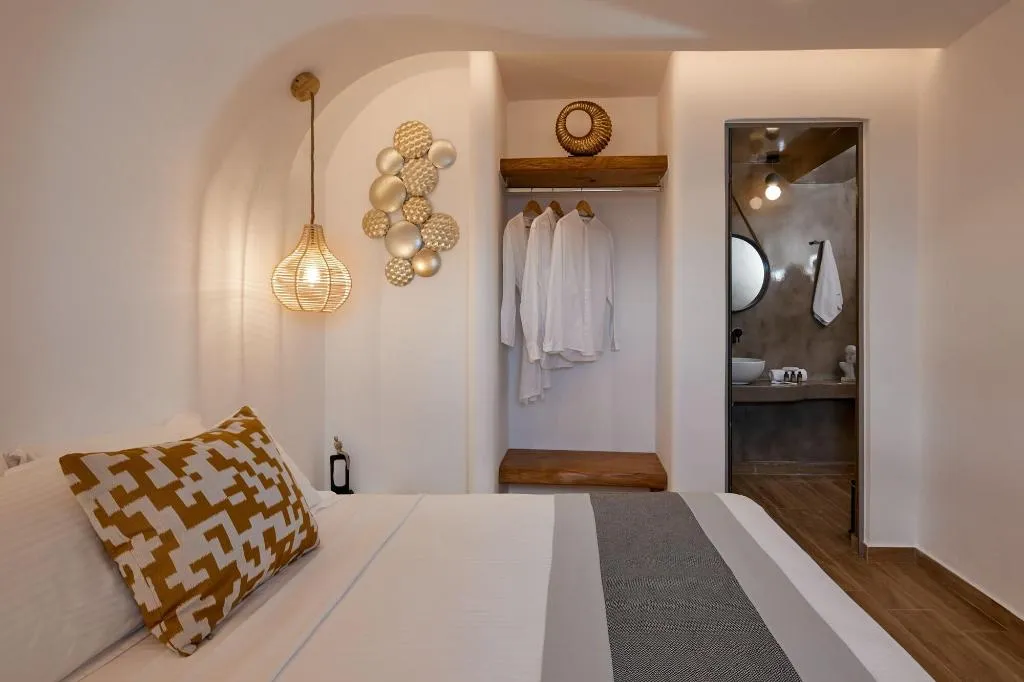 Room, Allure Breeze Suites, Santorini
