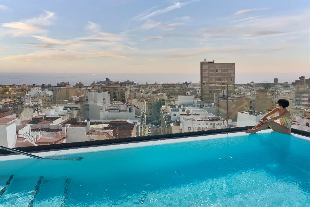 Pool, Barceló Santa Cruz Contemporáneo, Tenerife