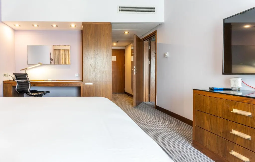 TRIPLE STANDARD Room, Hilton Gdansk, Gdansk
