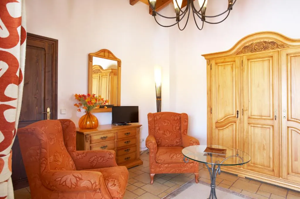 Double or Twin STANDARD Room, Puig de Ros d Alt, Majorca