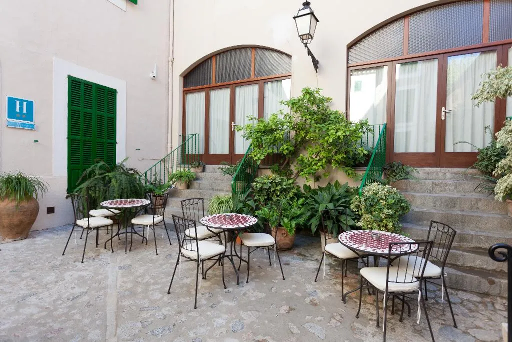 Terrace, El Guia, Majorca