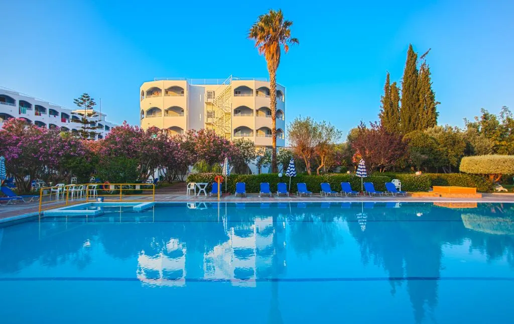 Pool, Continental Palace, Kos
