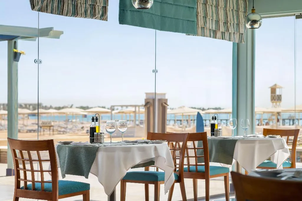 Restaurant, Mövenpick Waterpark Resort & Spa Soma Bay, Red Sea Riviera
