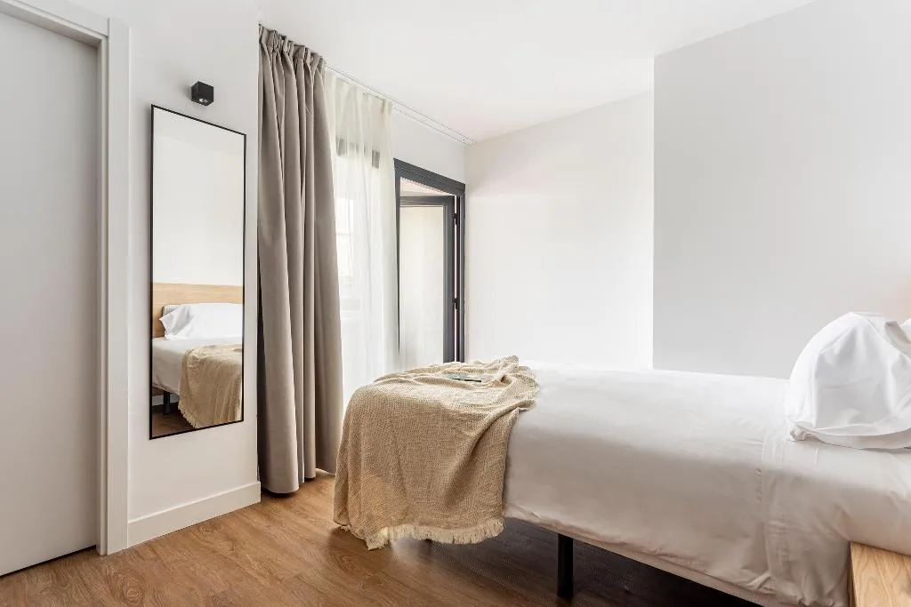 Double or Twin STANDARD Room, B48 Valencia Feria, Valencia