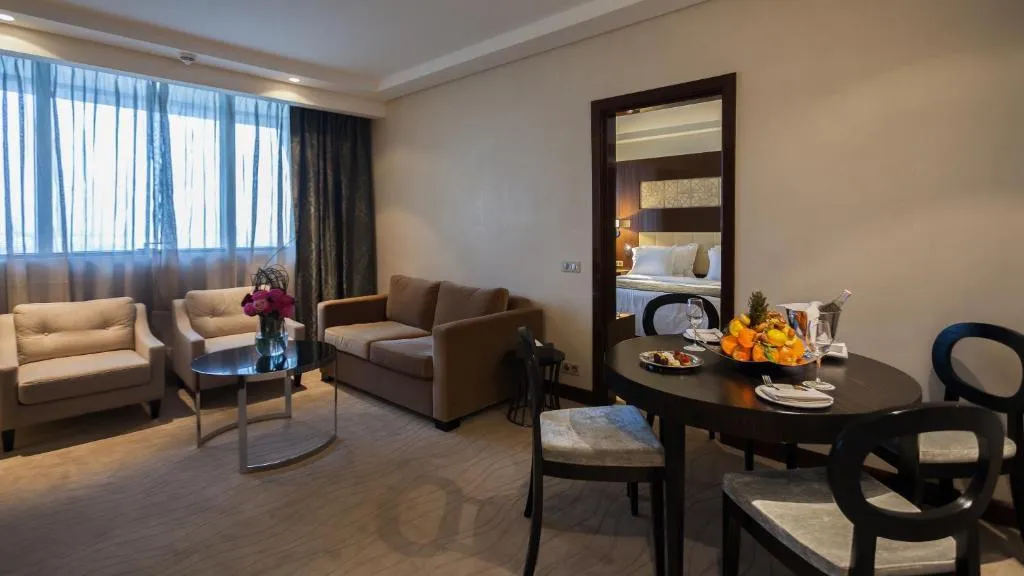 SUITE DELUXE Room, Radisson Blu Hotel & Convention Center, Tunisia