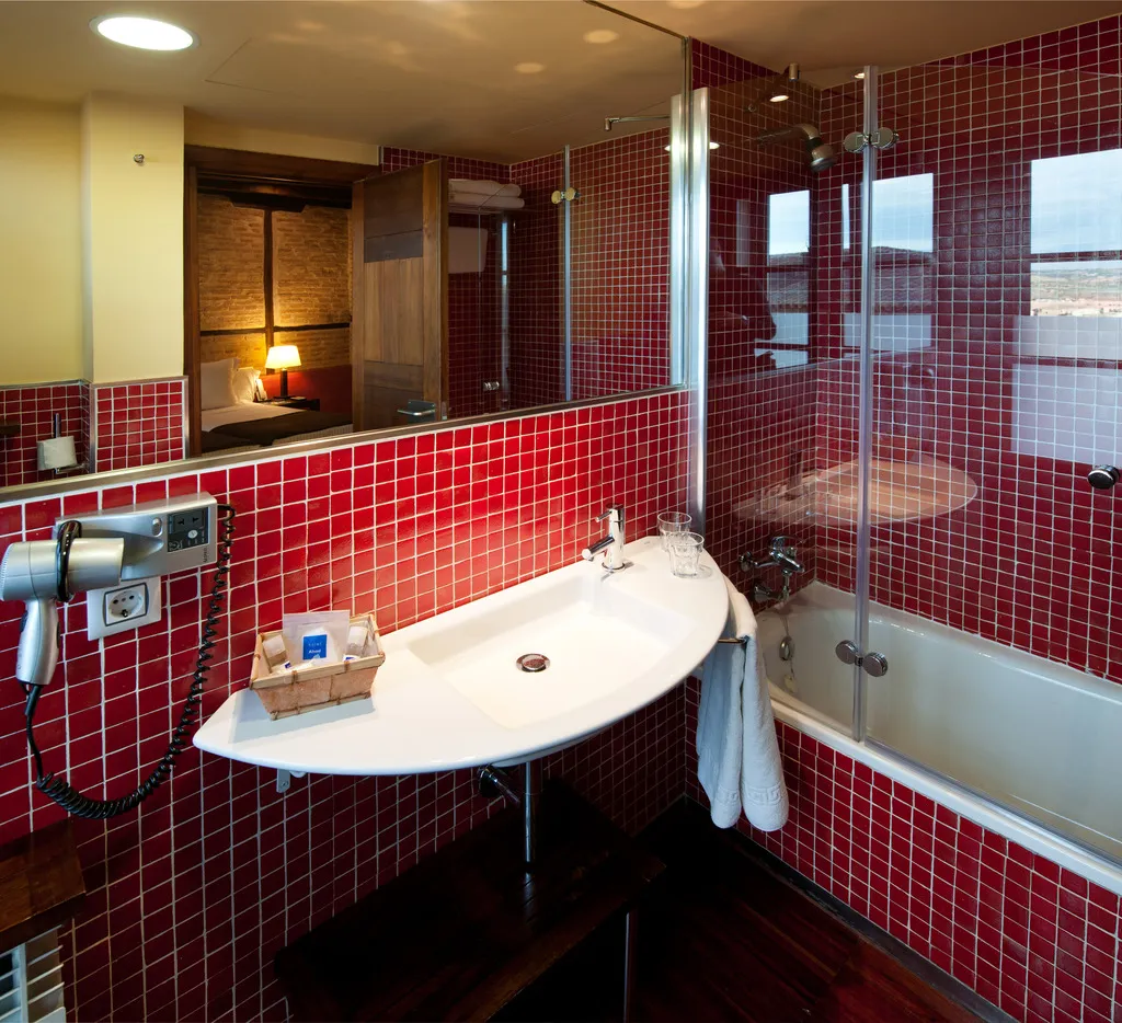 DOUBLE STANDARD Room, Abad Toledo, Madrid