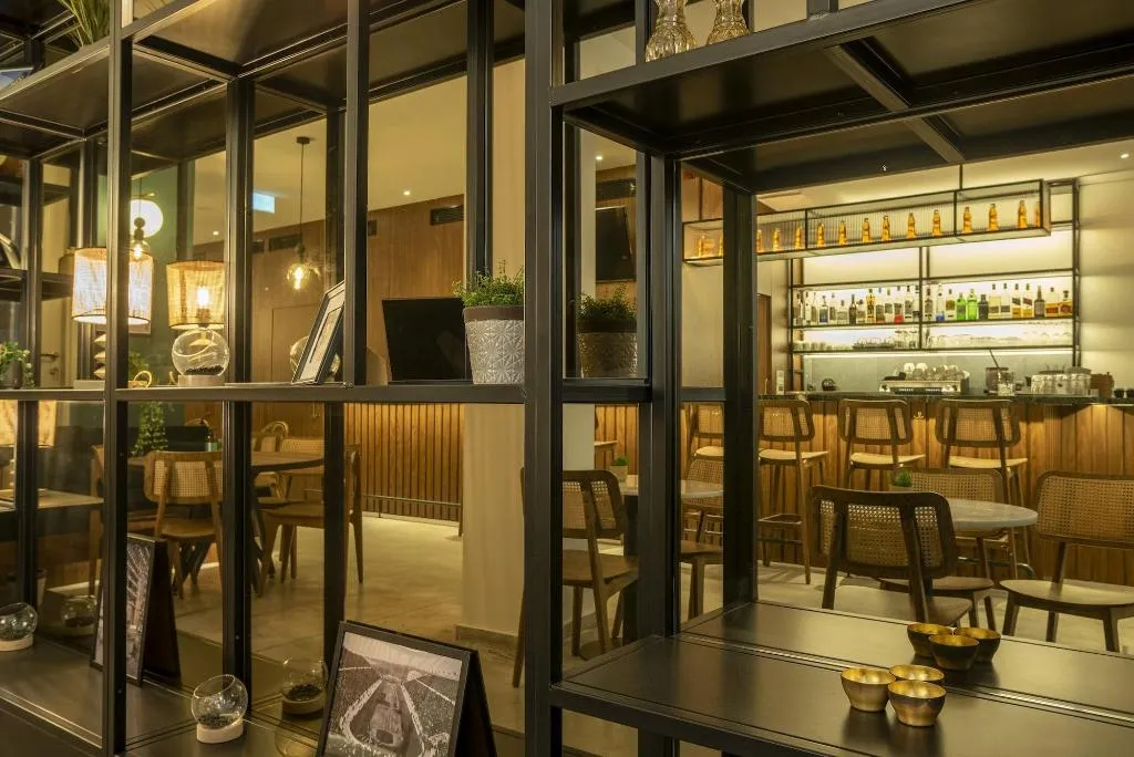 Restaurant, Metis Uls, Athens