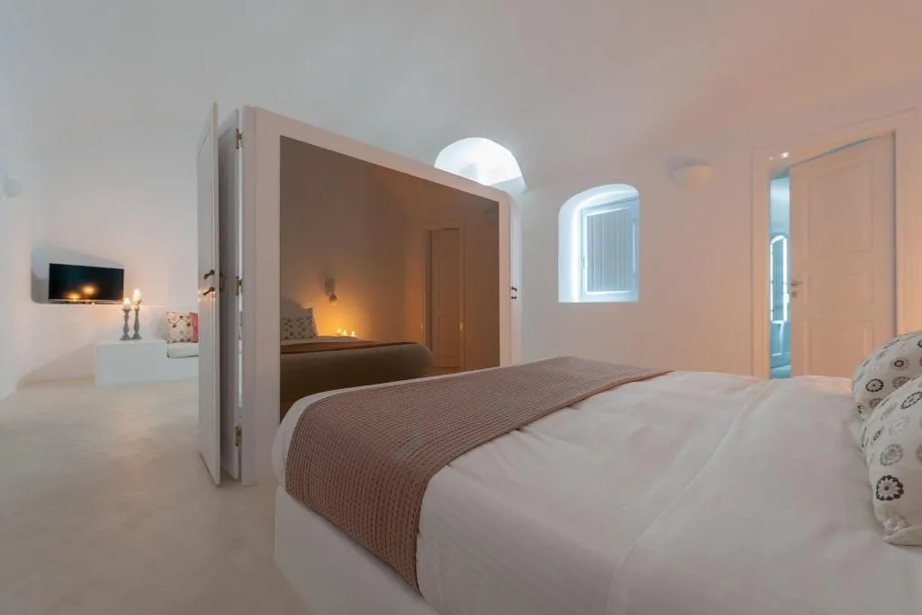 Room, Anemomilos, Santorini
