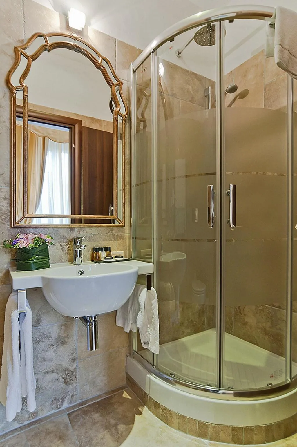 Room, Hotel Le Clarisse Al Pantheon, Rome
