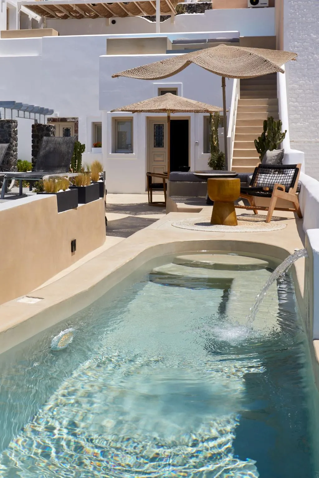 SUITE SUPERIOR WITH PRIVATE POOL Room, You And Me Suites, Santorini