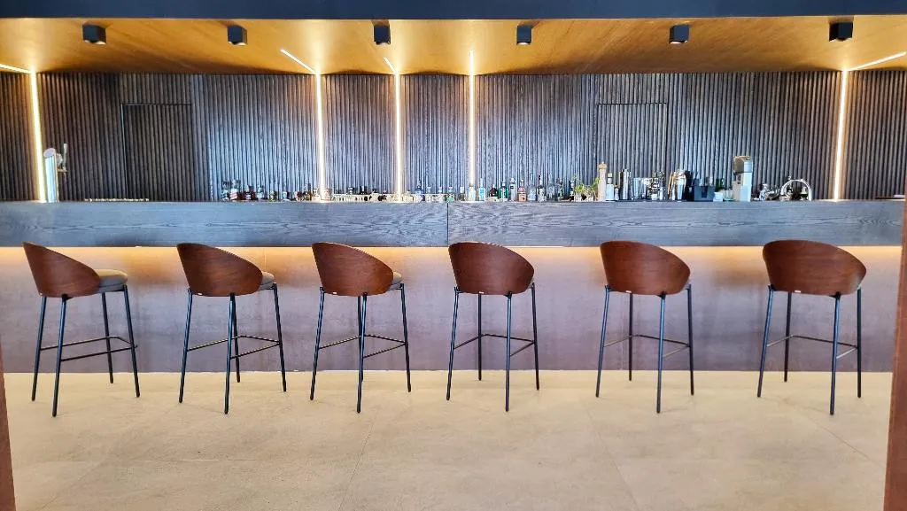 Bar, Alimuri Bay Resort, Naples