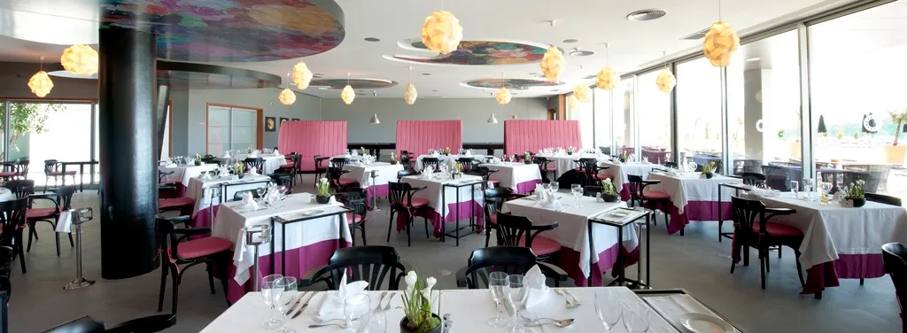 Restaurant, Casino Chaves, Porto