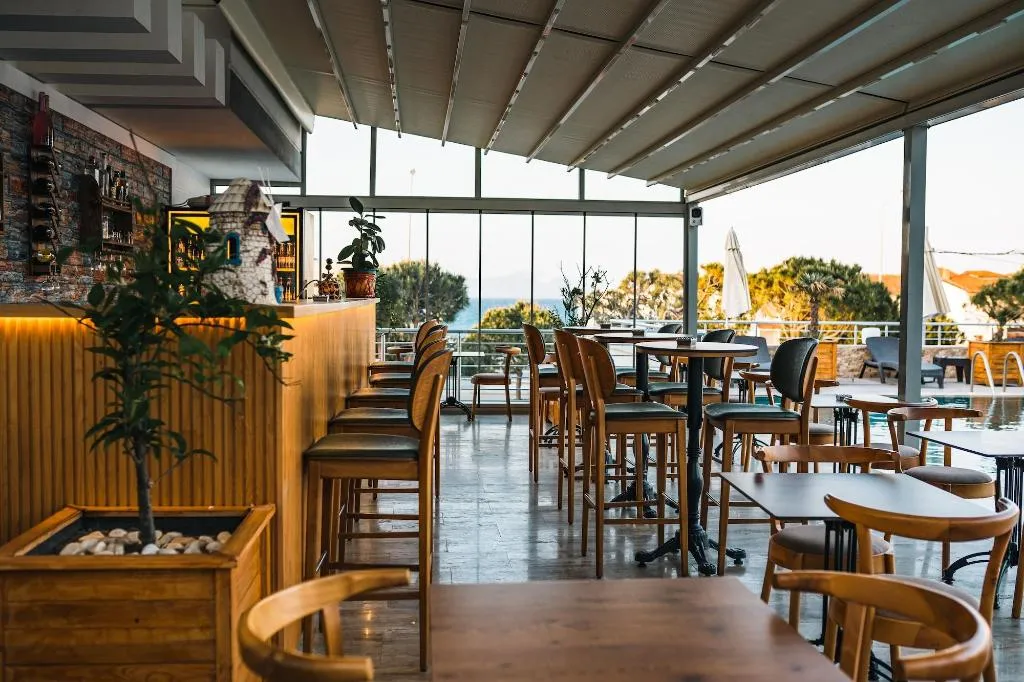 Sports and Entertainment, Twins Hotel, Izmir