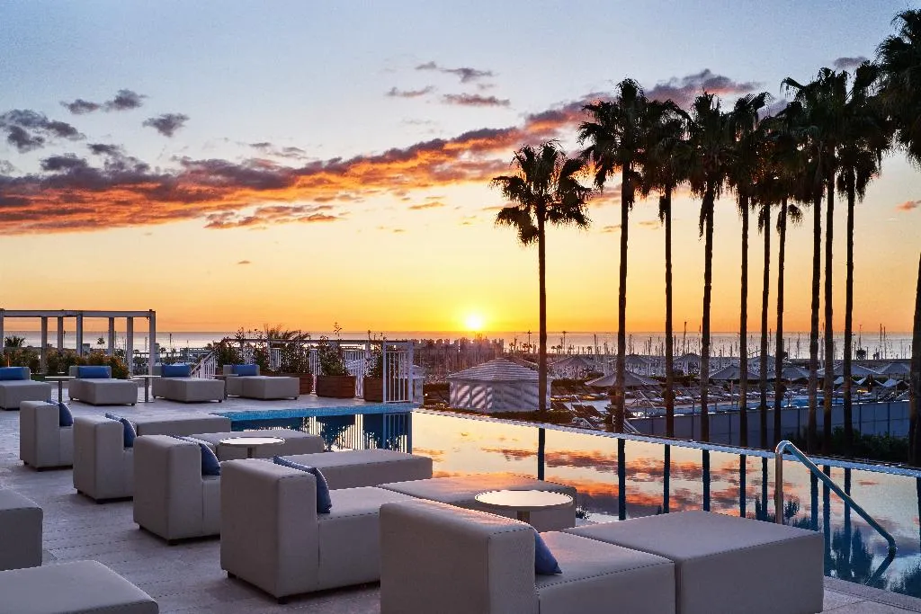 Pool, Hotel Arts, Barcelona