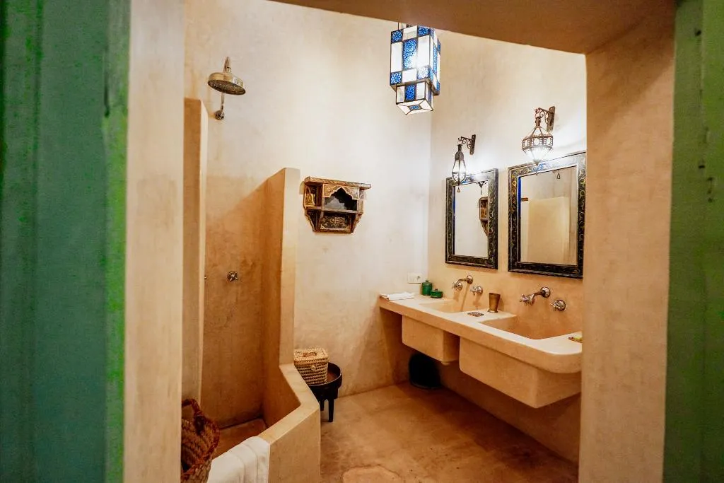 DOUBLE ONE BEDROOM ONE BATHROOM Room, Riad Dar Ayur, Marrakech