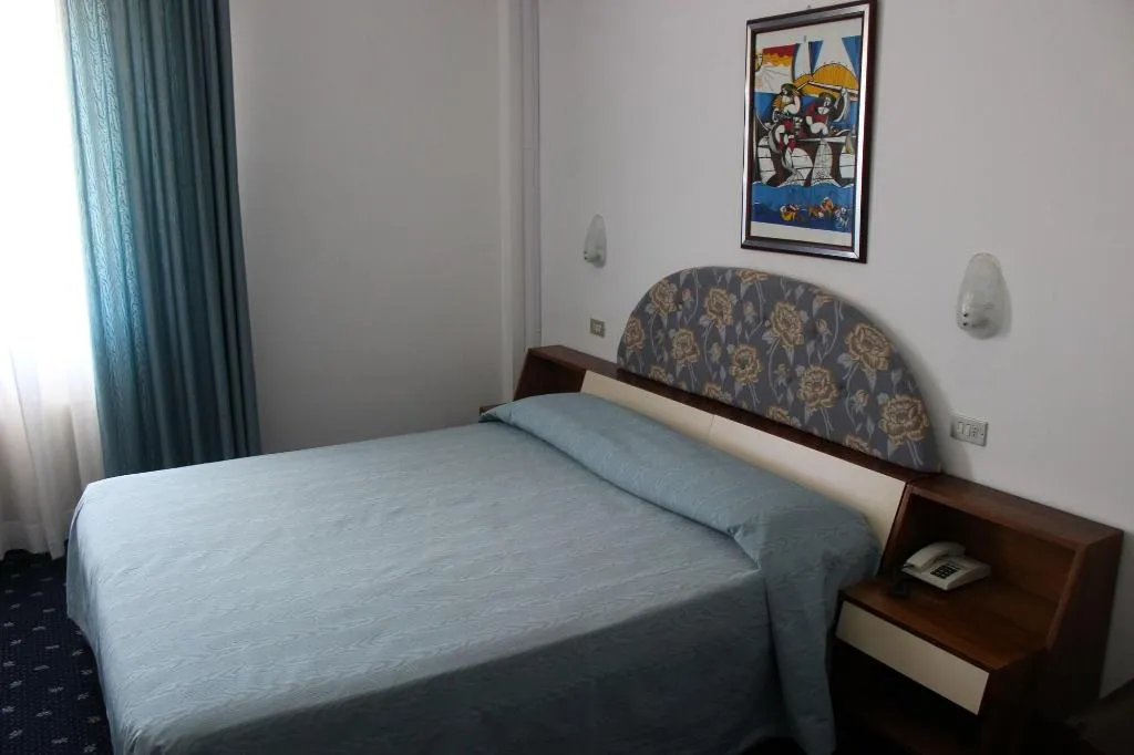 Room, Pinolo, Umbria