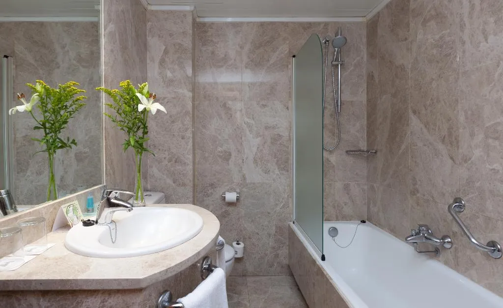 Room, Santos Praga, Madrid