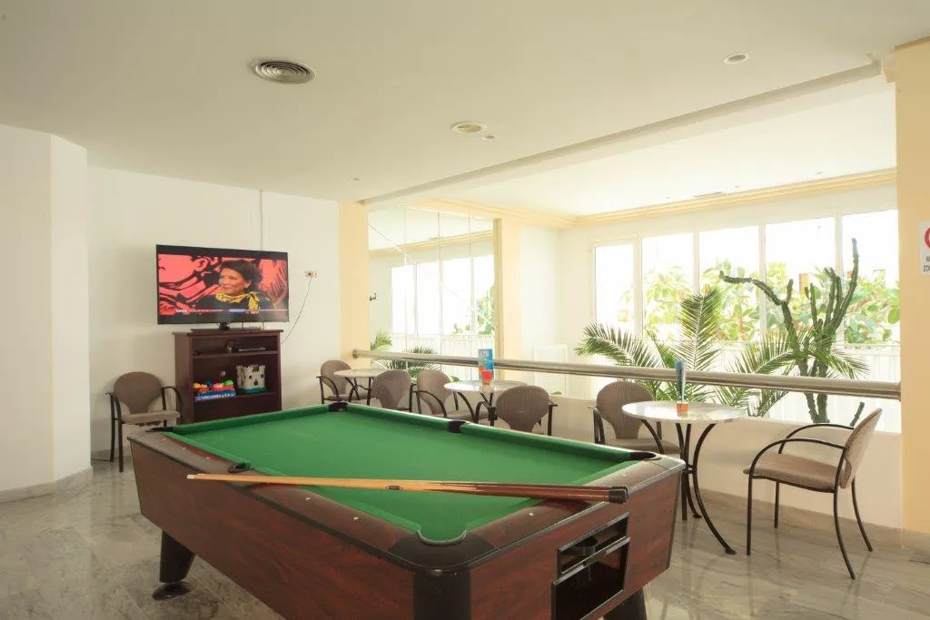 Sports and Entertainment, Maracaibo, Majorca