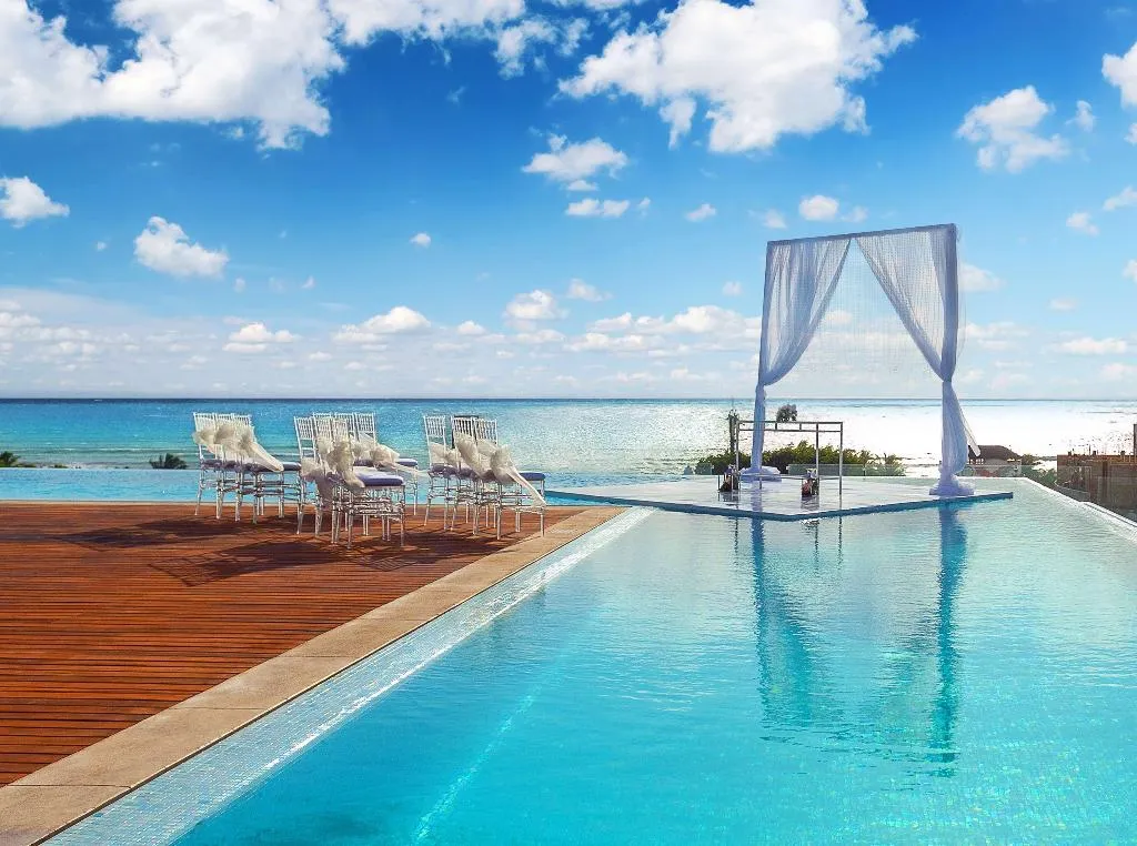 Pool, The Fives Downtown Hotel, Curio by Hilton, Playa Del Carmen