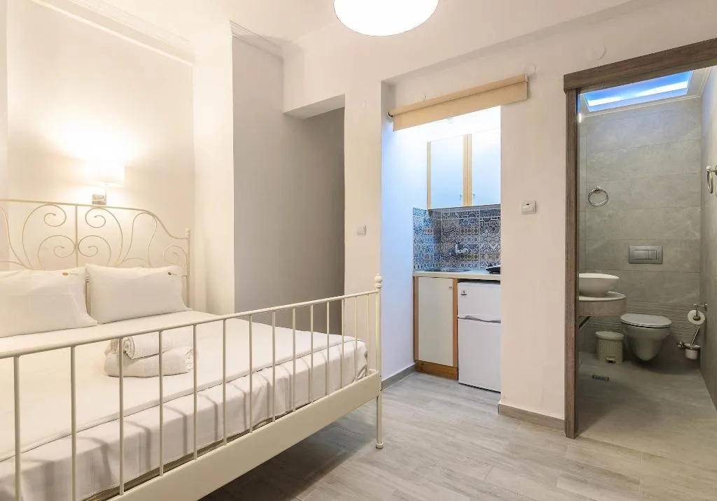 Room, Denise Studios & Apartments, Zante