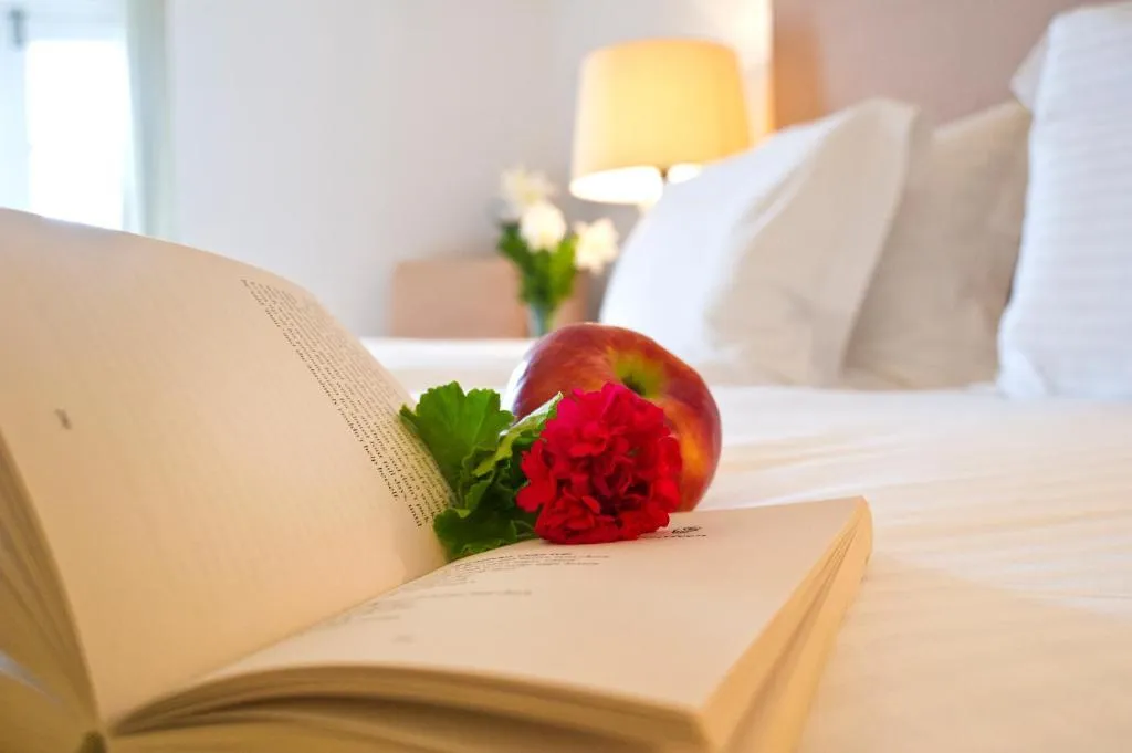 SUITE WITH JACUZZI Room, Petinos Beach, Mykonos