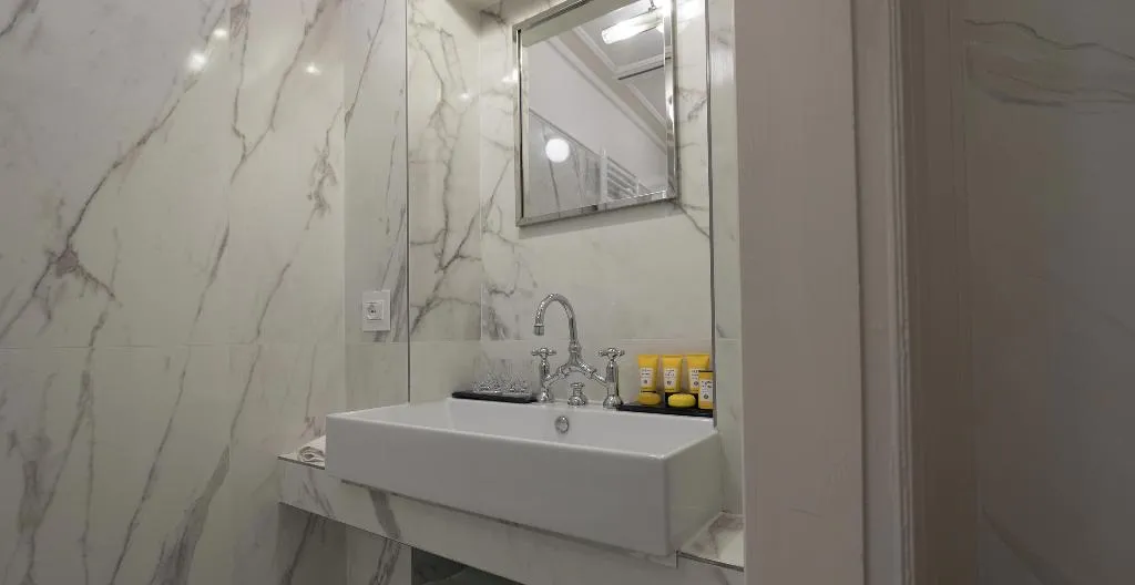 APARTMENT WITH JACUZZI Room, Palazzo Paruta, Venice