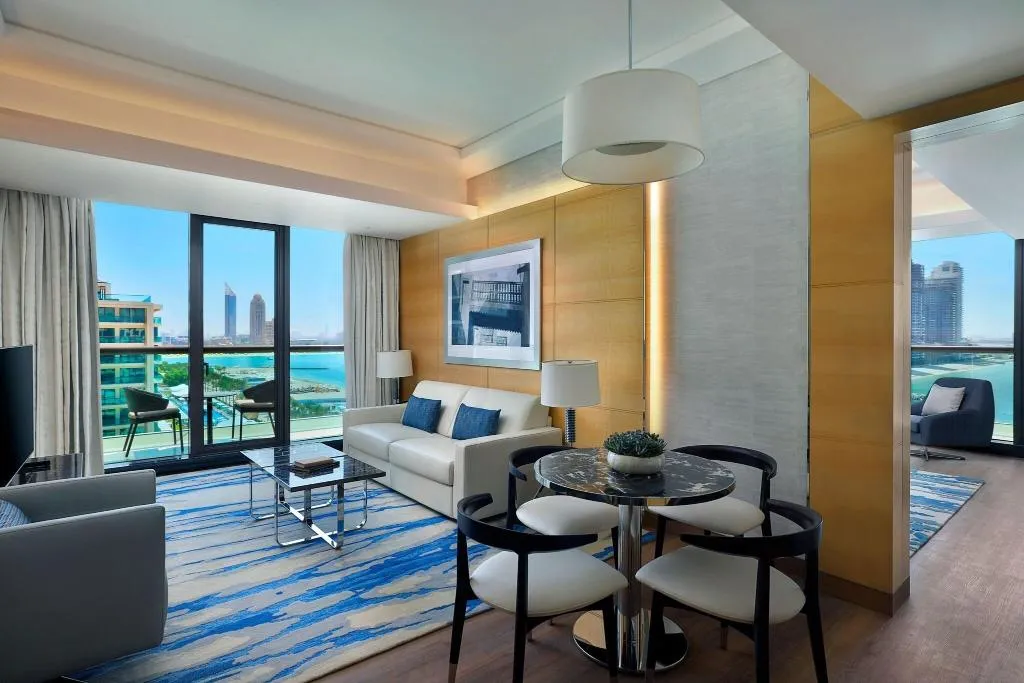 SUITE CLUB KING BED Room, Marriott Resort Palm Jumeirah Dubai, Dubai