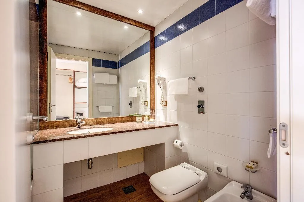 TRIPLE CLASSIC Room, Demidoff Country Resort, Florence