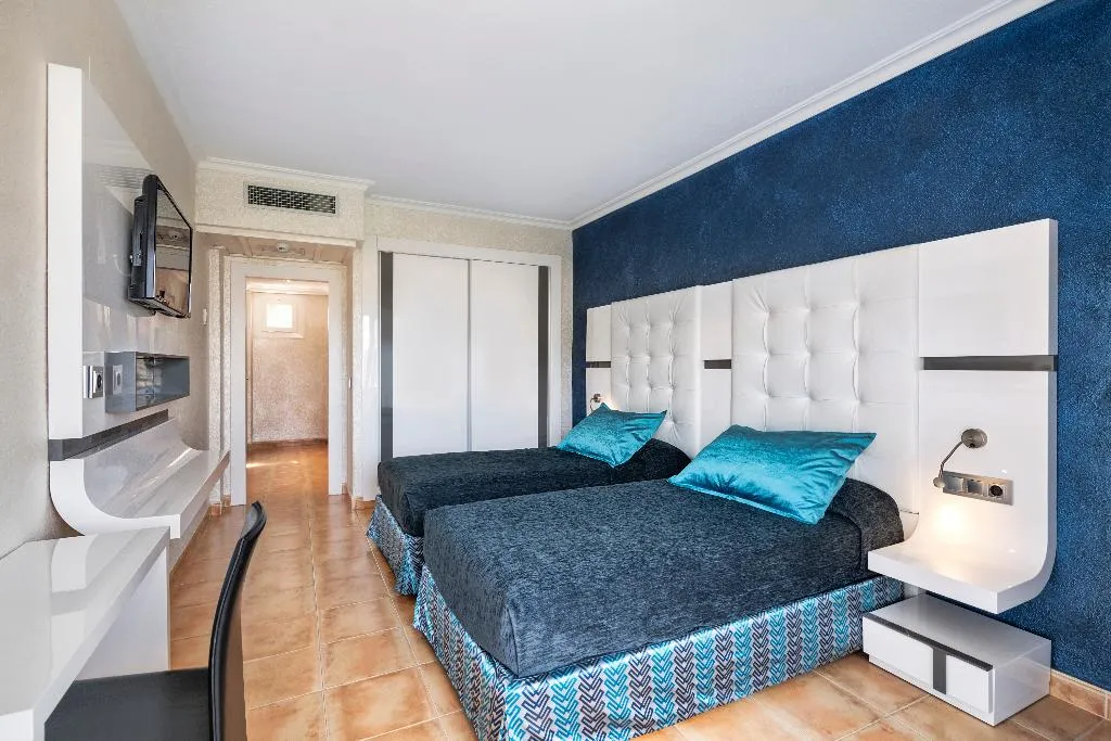 Double or Twin DELUXE Room, Salles Hotel Marina Portals, Majorca