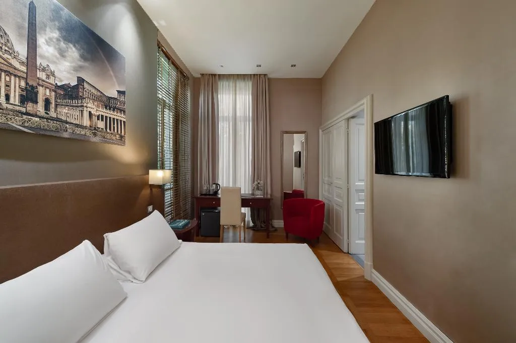 DOUBLE CLASSIC Room, Hotel Principe Torlonia, Rome
