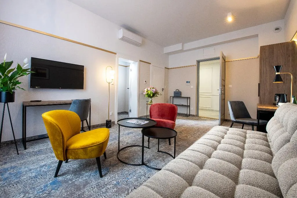 APARTMENT COMFORT Room, MR67 Mayera Rapaporta Aparthotel, Krakow