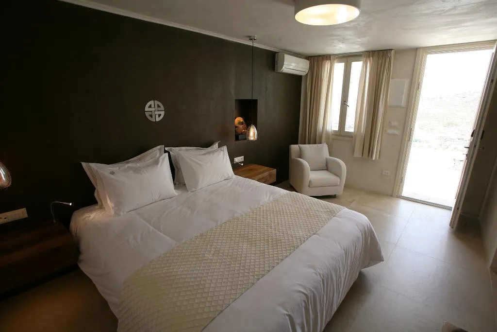 JUNIOR SUITE WITH JACUZZI Room, Atlantis Beach Residence, Mykonos