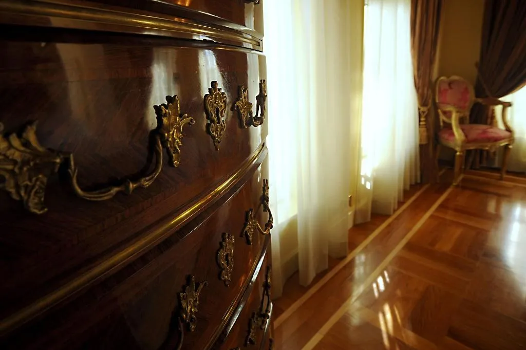 Room, Villa Duse, Rome