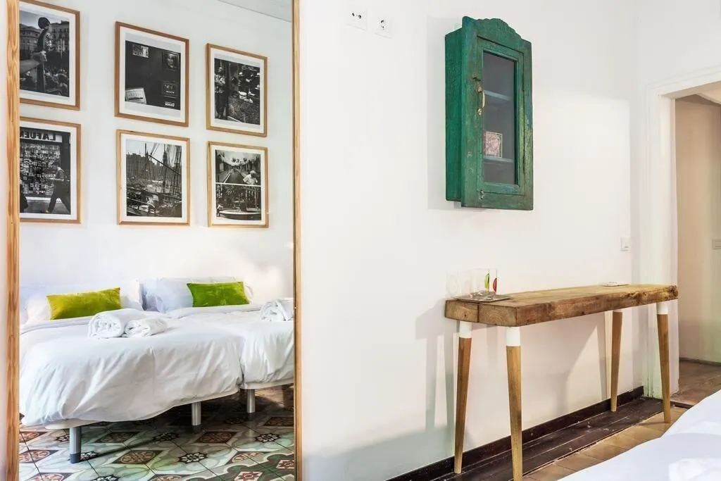 Room, Factory Suites Barcelona, Barcelona