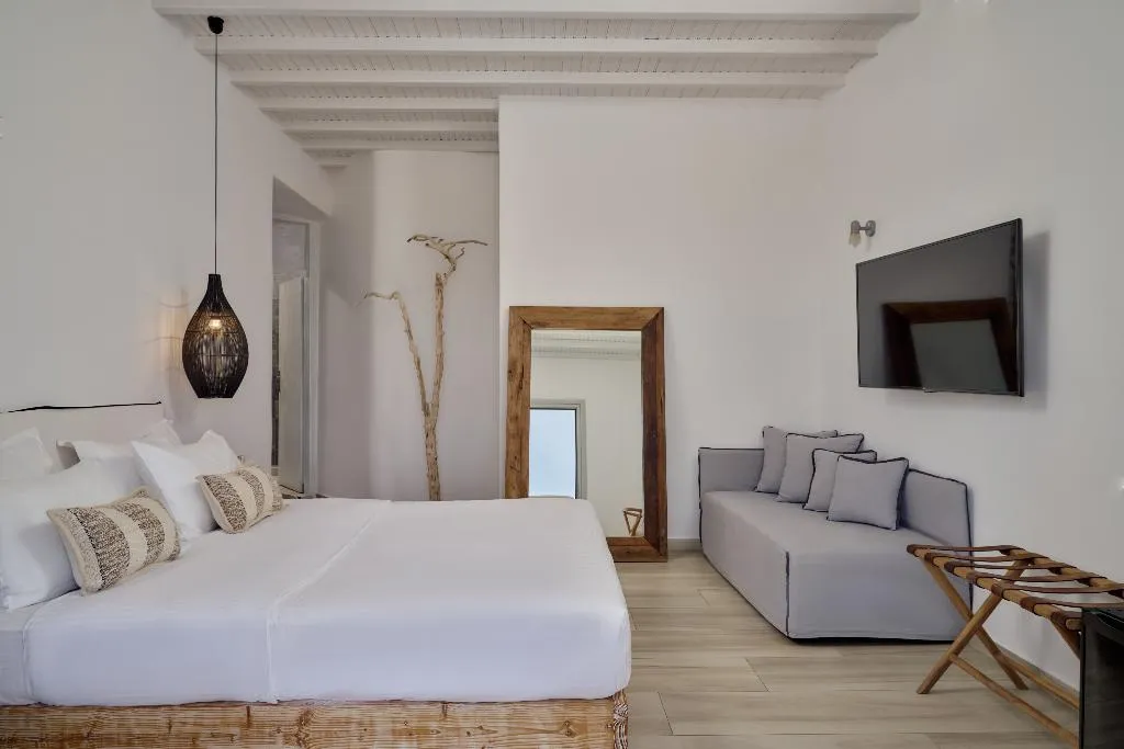 Room ONE BEDROOM ONE BATHROOM Room, Hippie Chic Mykonos, Mykonos